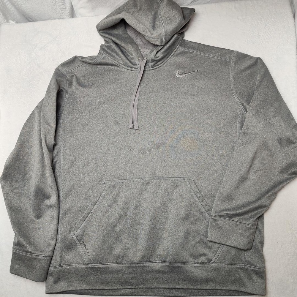 Nike Therma-FIT Hoodie Mens XL Gray Pullover Sweatshirt Athletic Swoosh Logo